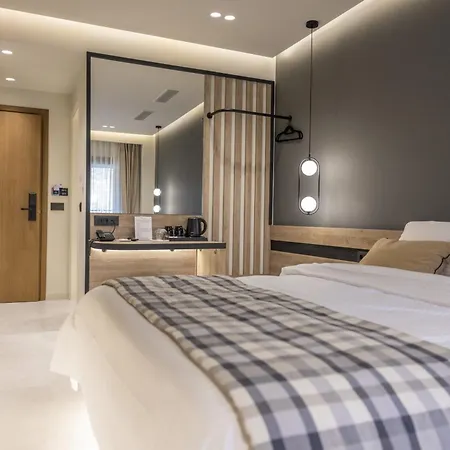 Polyzos Luxury Meteora #5 - Adults Friendly Lejlighed *