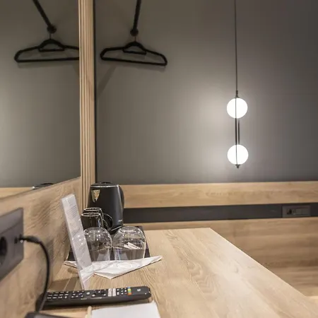 Polyzos Luxury Meteora #5 - Adults Friendly Lejlighed *