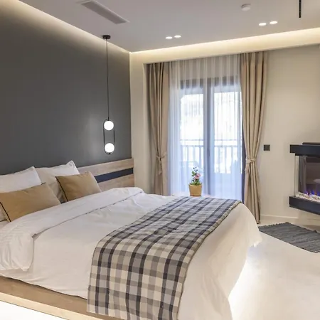 Polyzos Luxury Meteora #5 - Adults Friendly Lejlighed *